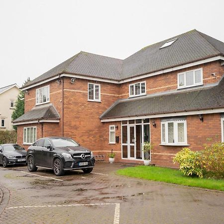Oyo Oakcroft Guest House Manchester Airport Ringway Екстериор снимка
