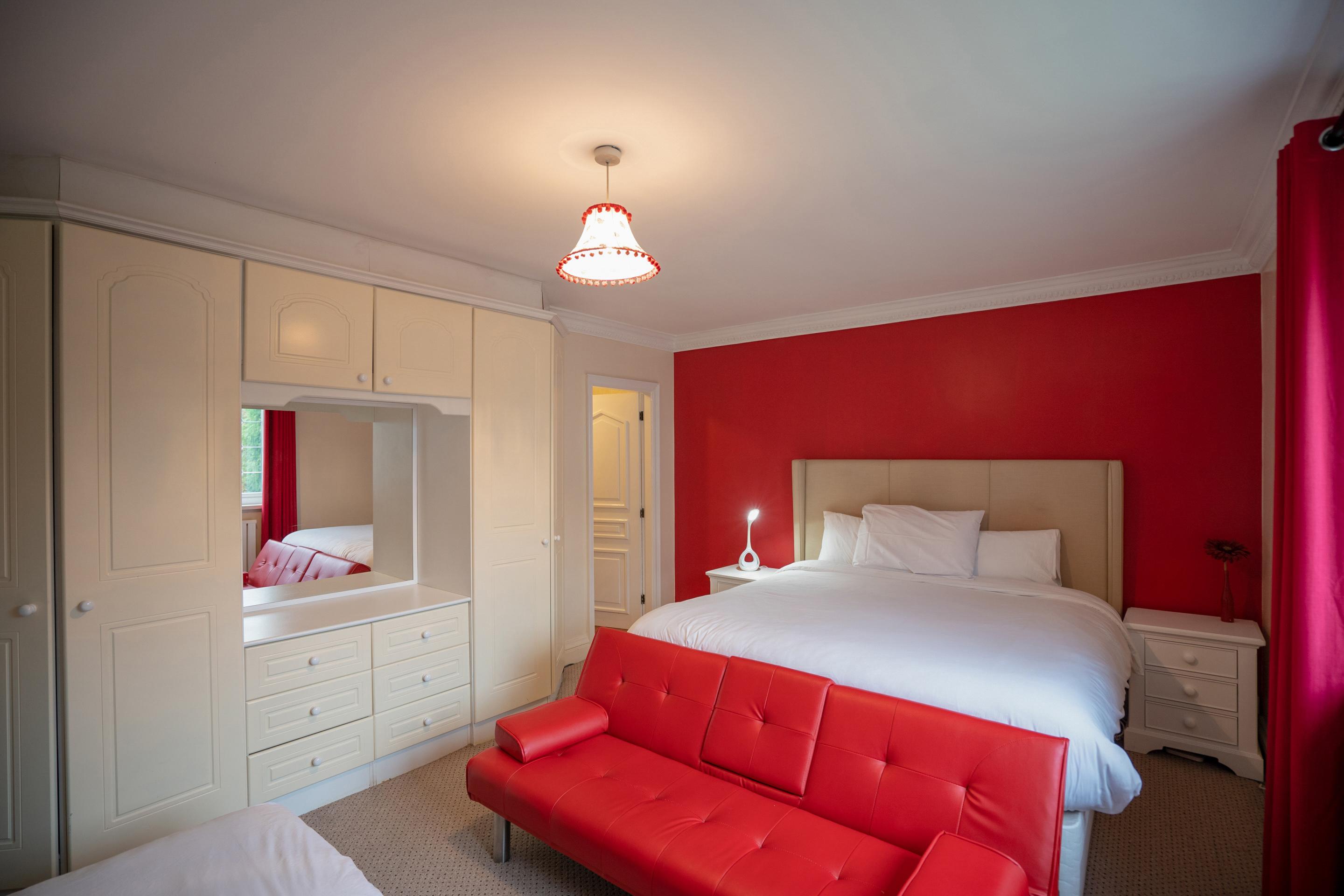 Oyo Oakcroft Guest House Manchester Airport Ringway Екстериор снимка